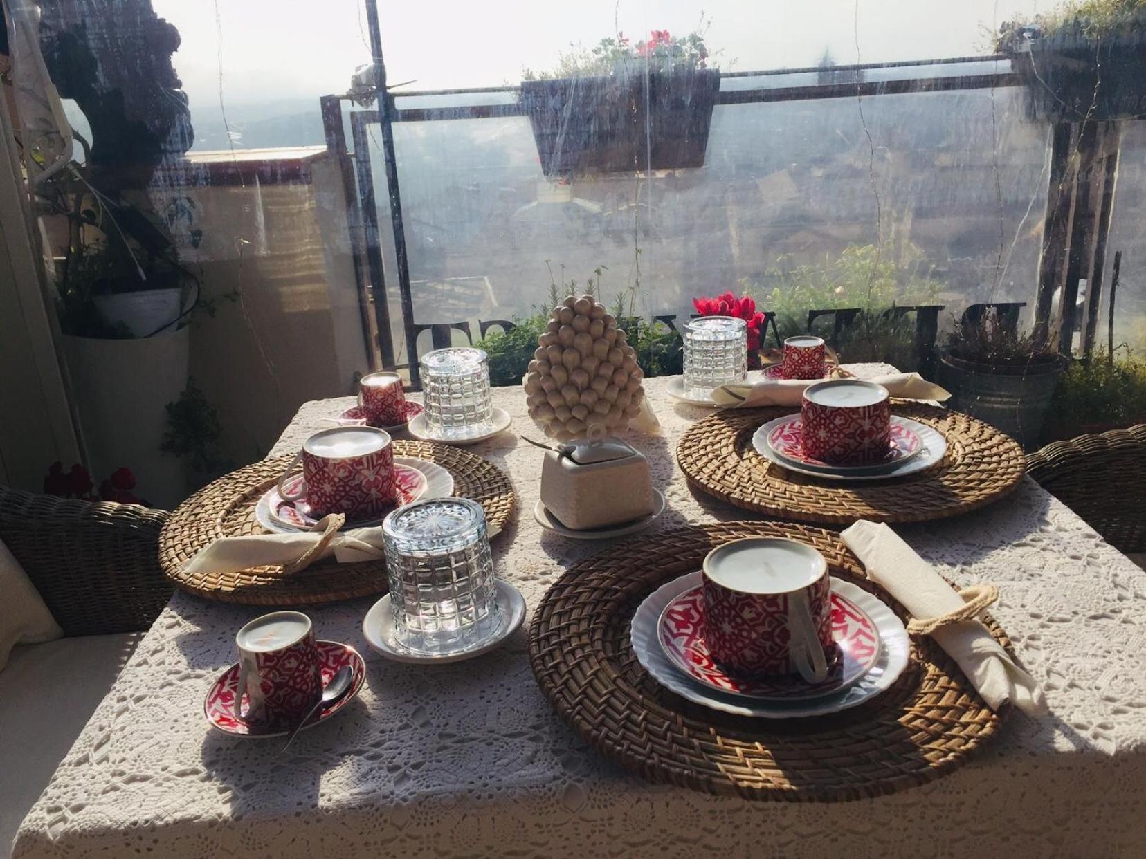 كالتاجيروني Casa Tipica Siciliana Patronale Home Bedandbreakfast Tremetrisoprailcielo Camere Con Vista, Colazione Interna In Terrazzo Panoramico المظهر الخارجي الصورة