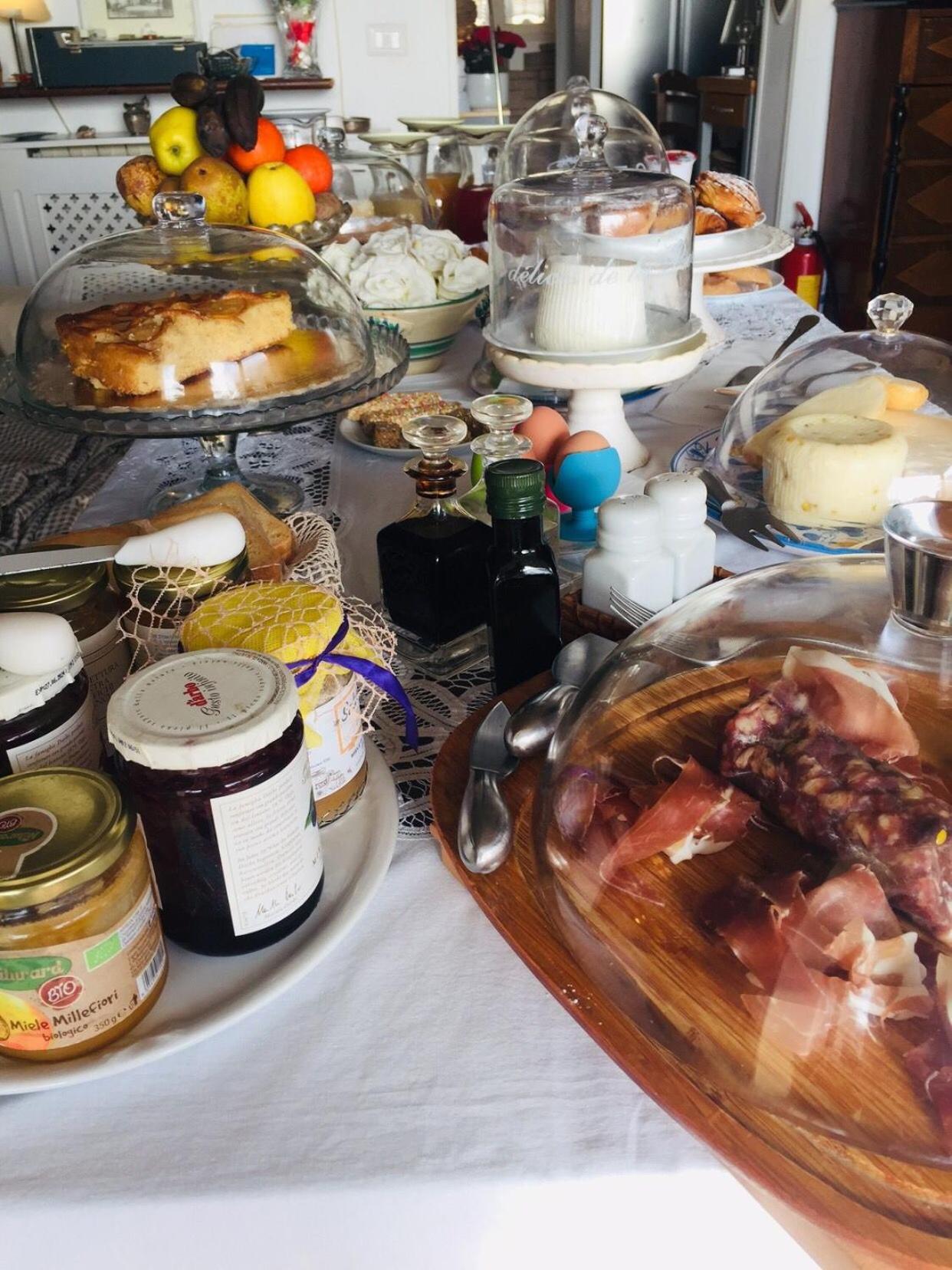 كالتاجيروني Casa Tipica Siciliana Patronale Home Bedandbreakfast Tremetrisoprailcielo Camere Con Vista, Colazione Interna In Terrazzo Panoramico المظهر الخارجي الصورة