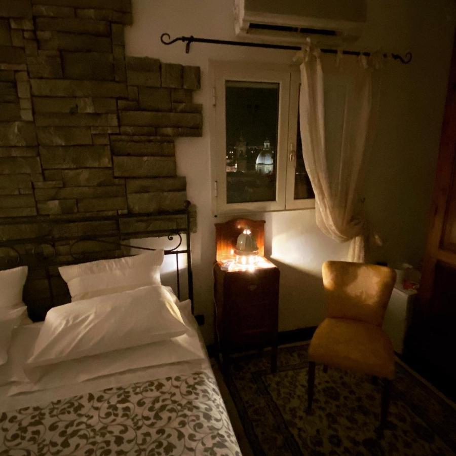 كالتاجيروني Casa Tipica Siciliana Patronale Home Bedandbreakfast Tremetrisoprailcielo Camere Con Vista, Colazione Interna In Terrazzo Panoramico المظهر الخارجي الصورة